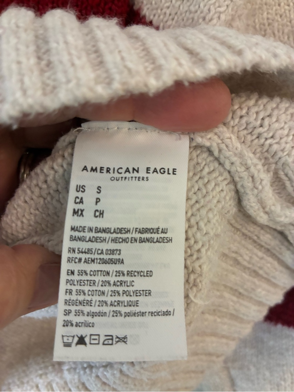 AE Snoopy Cream & Red Striped Knit Sweater Small - Picture 4 of 6
